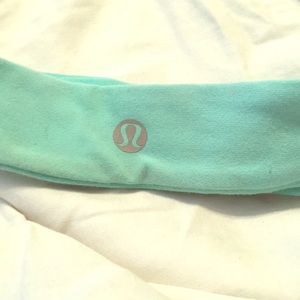Light blue skinny lululemon headband